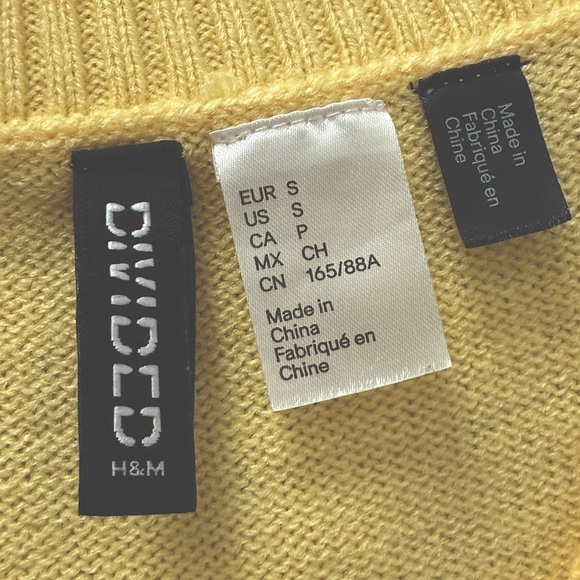 H&M Argyle Sweater Vest Yellow White Small - Picture 3 of 3